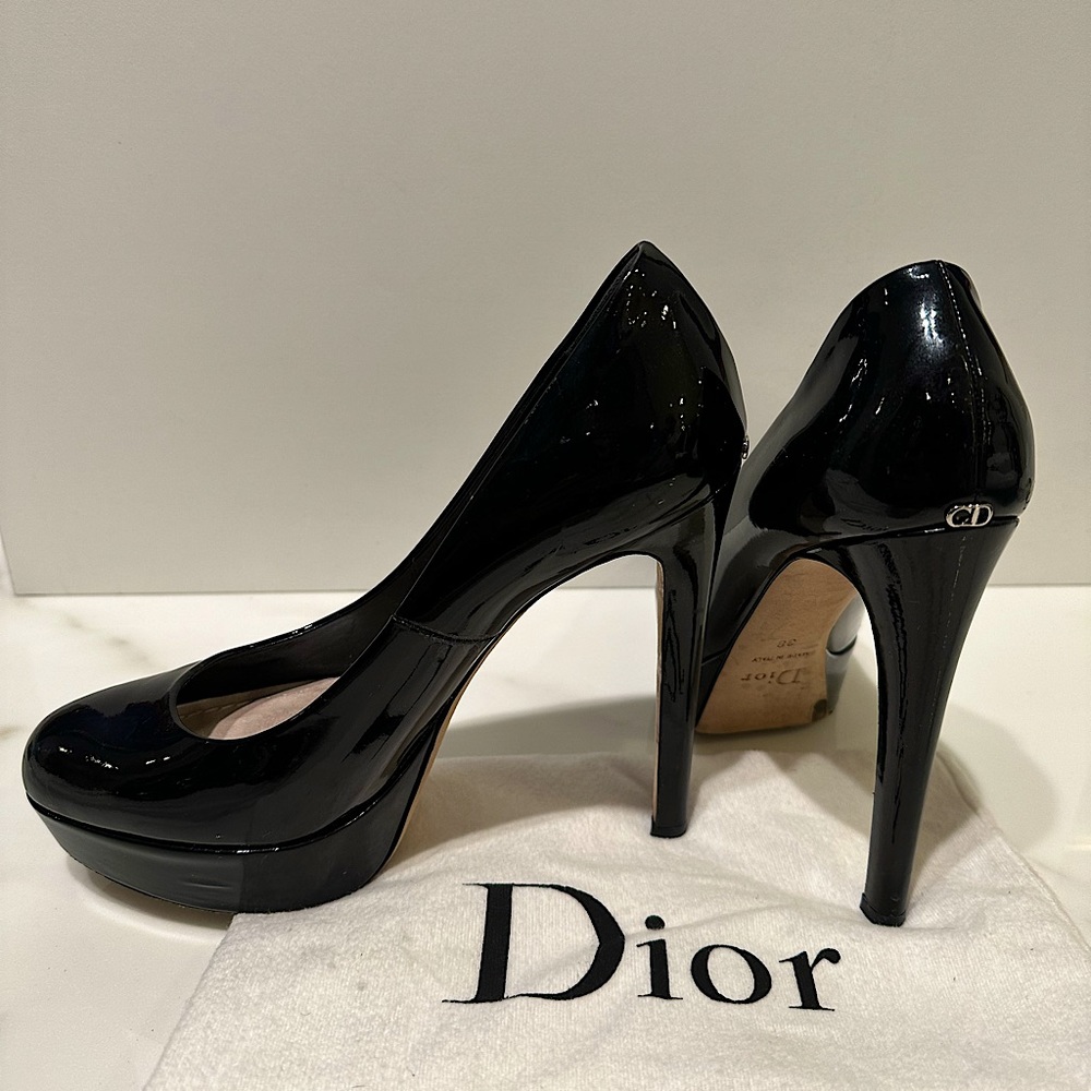 Christian Dior Classic Platform Patent Leather Pump with “CD” Signature on Heel